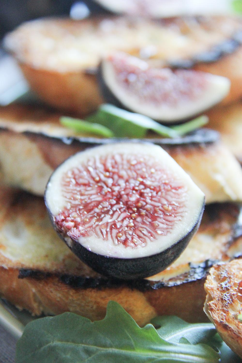 Fig & Ricotta Bruschetta makes a simple yet delicious appetizer. Super quick and incredibly easy to make that's really impressive with a sweet and salty combination that will impress your guests!