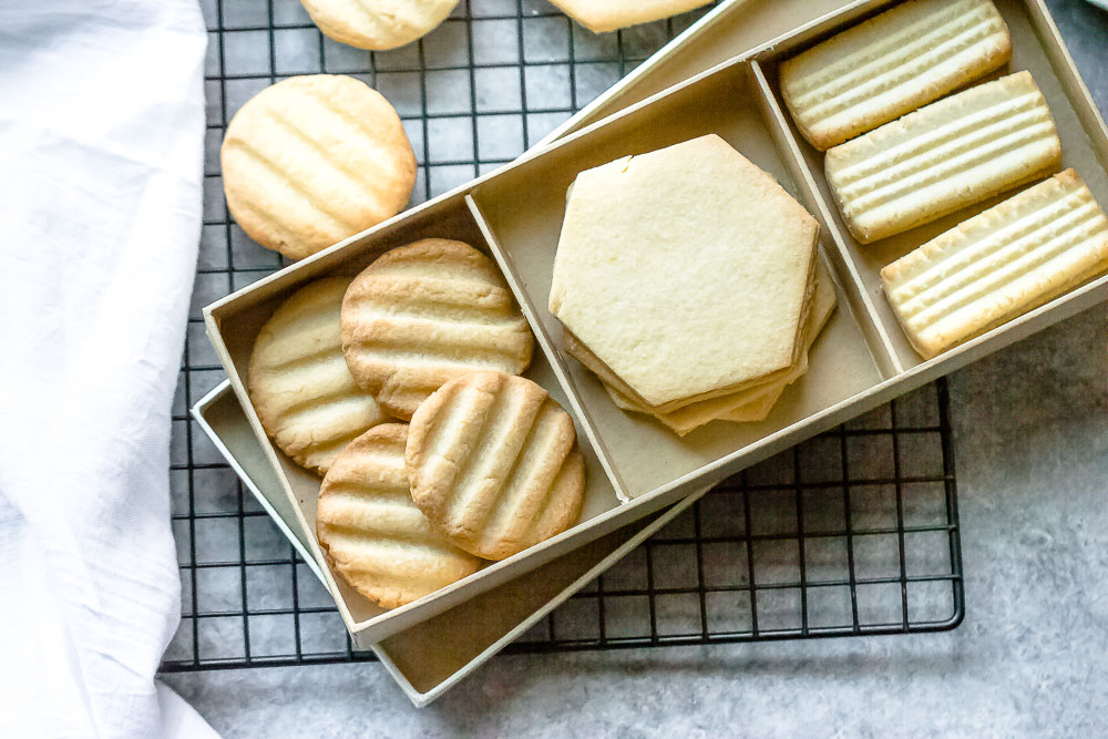 These Meyer Lemon Cookies just the thing to cure those wintertime blues.
