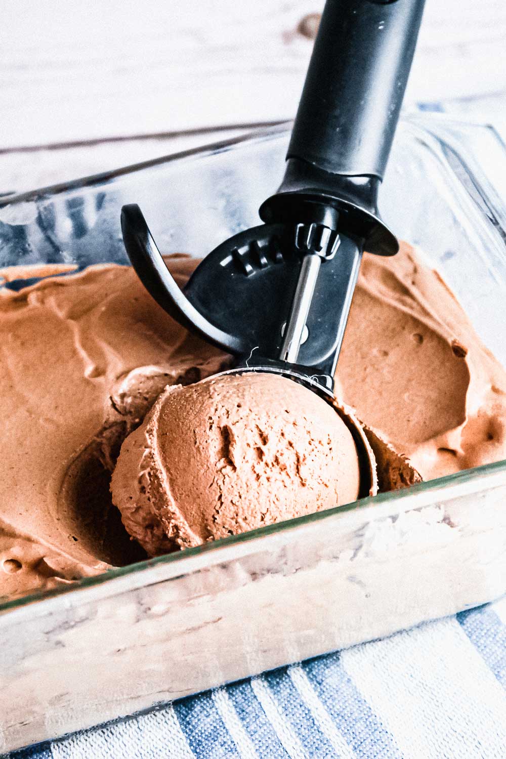 3-Ingredient No Churn Chocolate Ice Cream Recipe. Quick and Easy Chocolate Ice Cream Recipe with 3 ingredients, no-churn and no ice cream maker needed! It's a super easy recipe, super creamy, and chocolatey.