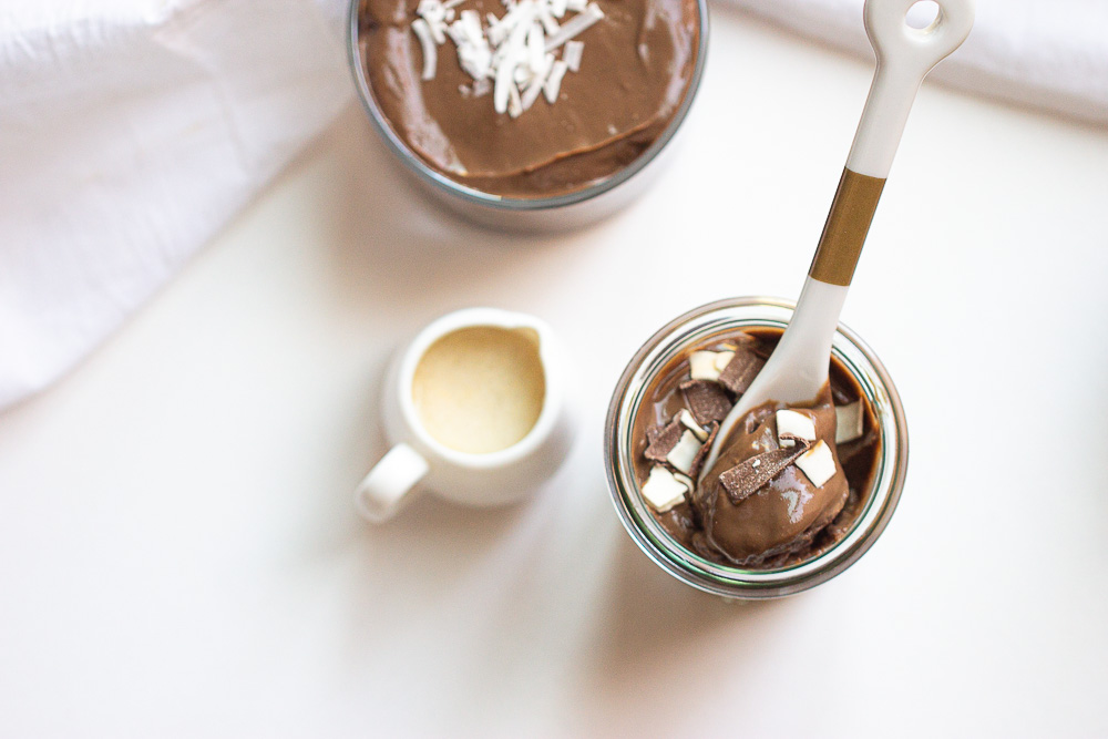 Chocolate lovers – this one is for you, and it will NOT let you down! This no-Bake Chocolate Brownie Pudding is literally what your dreams are made of - easy to make, can be prepped in under ten minutes, and only require five ingredients!
