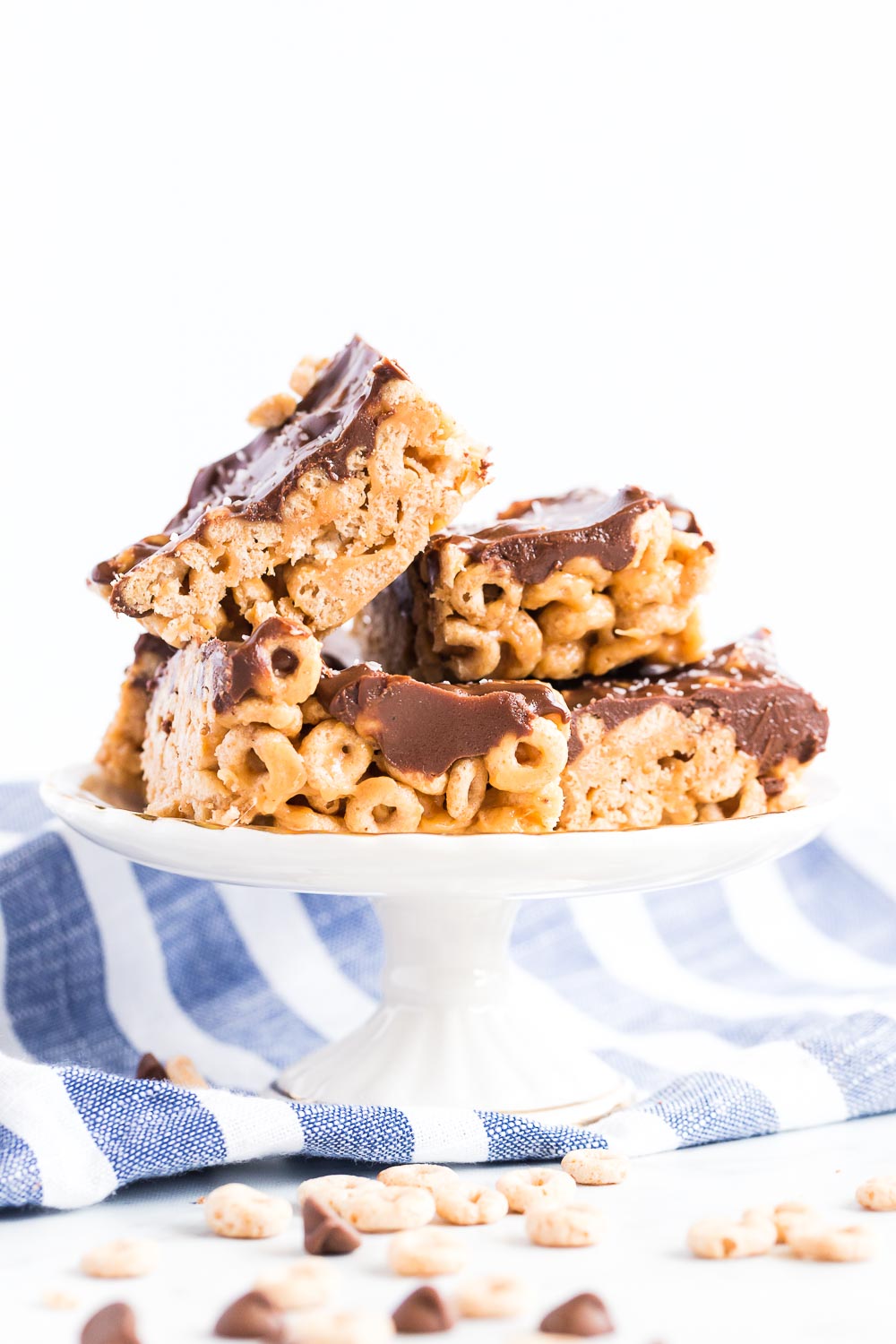 NoBake Salted Caramel Oat Squares are a triedandtrue family favorite!