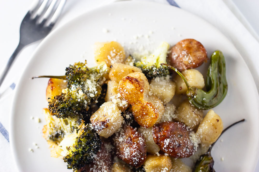 Sheet Pan Cauliflower Gnocchi and Roasted Vegetables. The most easy and crispy cauliflower gnocchi made in the oven in just under 30 minutes. A healthy meal that is so easy to throw together!